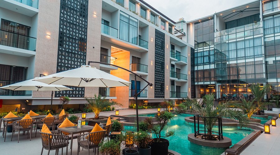 Green Nature Resort and Suites