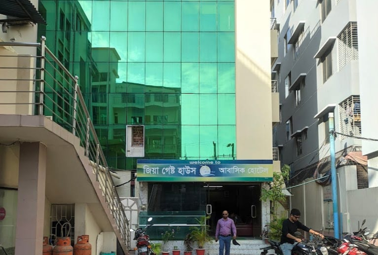 Zia Guest House Kolatoli